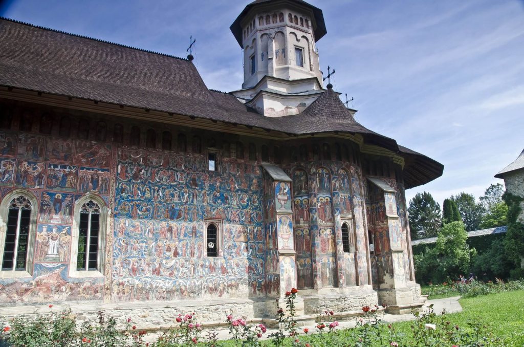 moldova bucovina monasteries